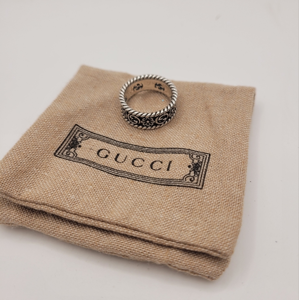 Gucci GG Flower Silver Ring - Picture 2 of 4